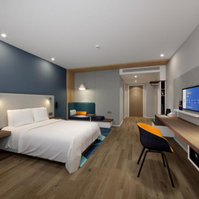 Holiday Inn Express Chongqing Airport Zone, an IHG Hotel